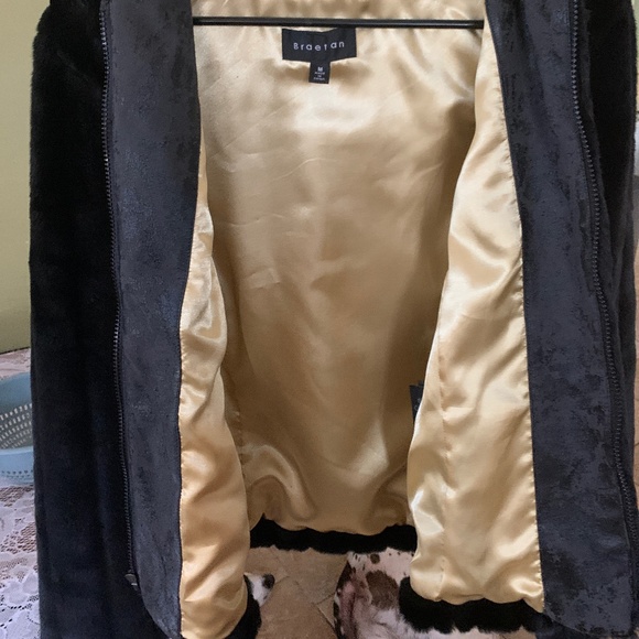 Braetan Faux fur size m womens - Picture 3 of 4